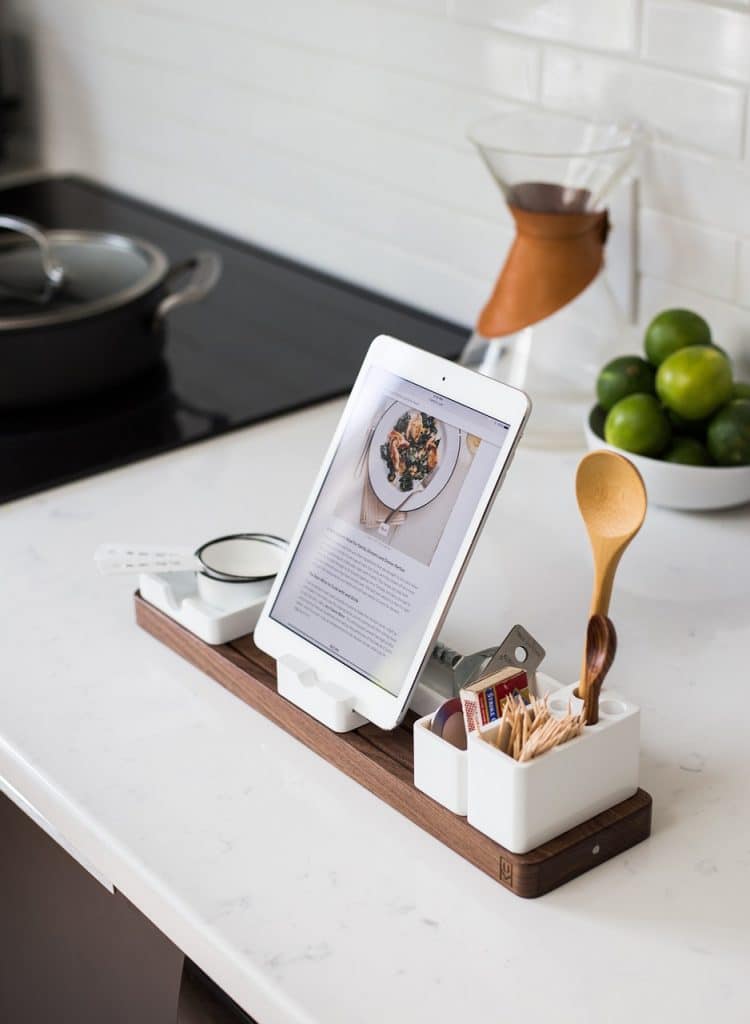 kitchen, utensils, ladle, fruits, table, cook, tablet, ipad, gadget, research, recipe, recipe, recipe, recipe, recipe, recipe